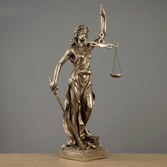 Light Luxury Goddess of Justice Sculpture Decorative Ornament