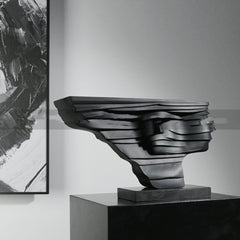 Luxury Black Abstract Figure Sculpture – Contemporary Art Decor