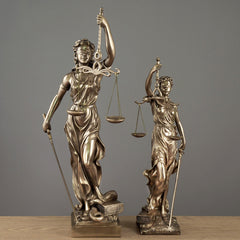 Light Luxury Goddess of Justice Sculpture Decorative Ornament