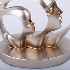 Modern Resin Statue Sculpture – Elegant Home Decor