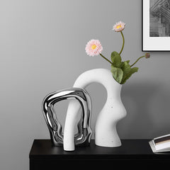 Modern Nordic Ceramic Vase – Light Luxury Home Decor